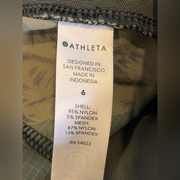 Athleta Green Floral Ankle Pants - Picture 7 of 14